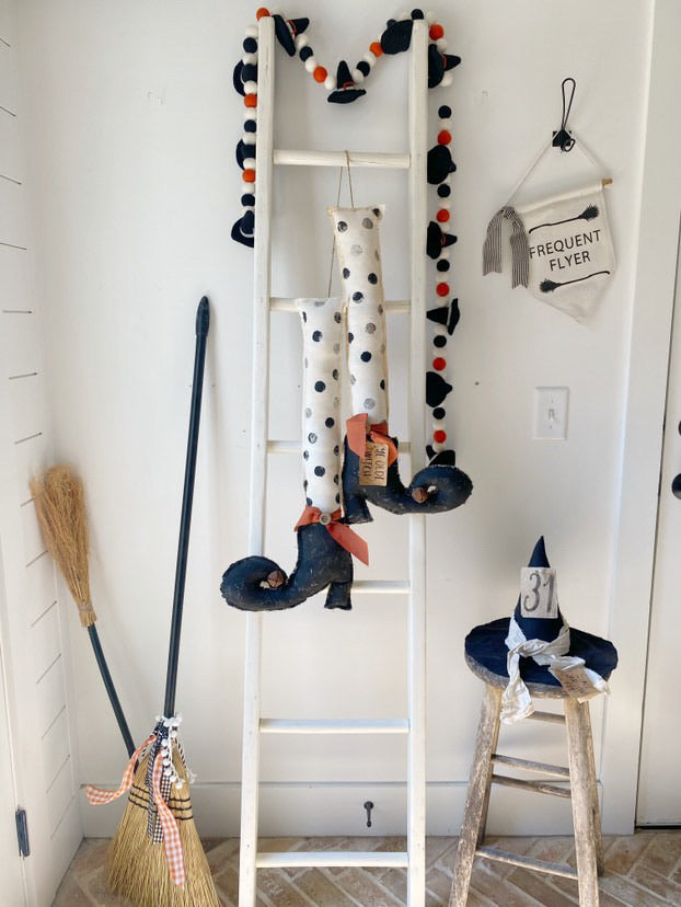 Witch Hat Garland